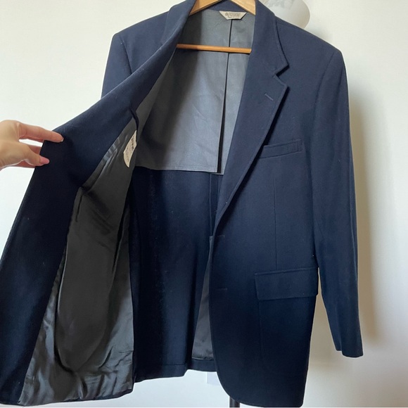 Vintage Navy Wool Blazer - Picture 6 of 8